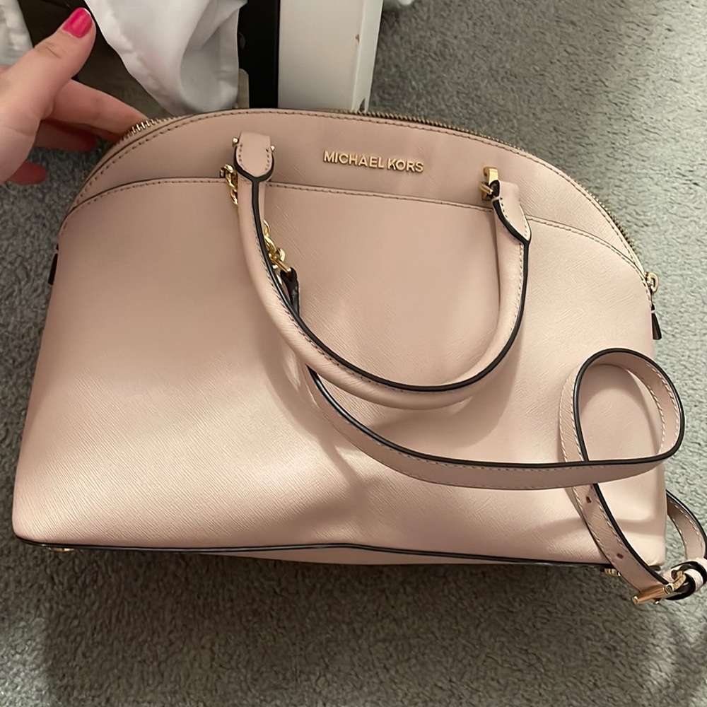 Michael kors purse